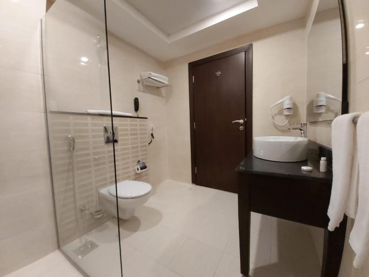 Basrah International Airport Hotel Exterior foto
