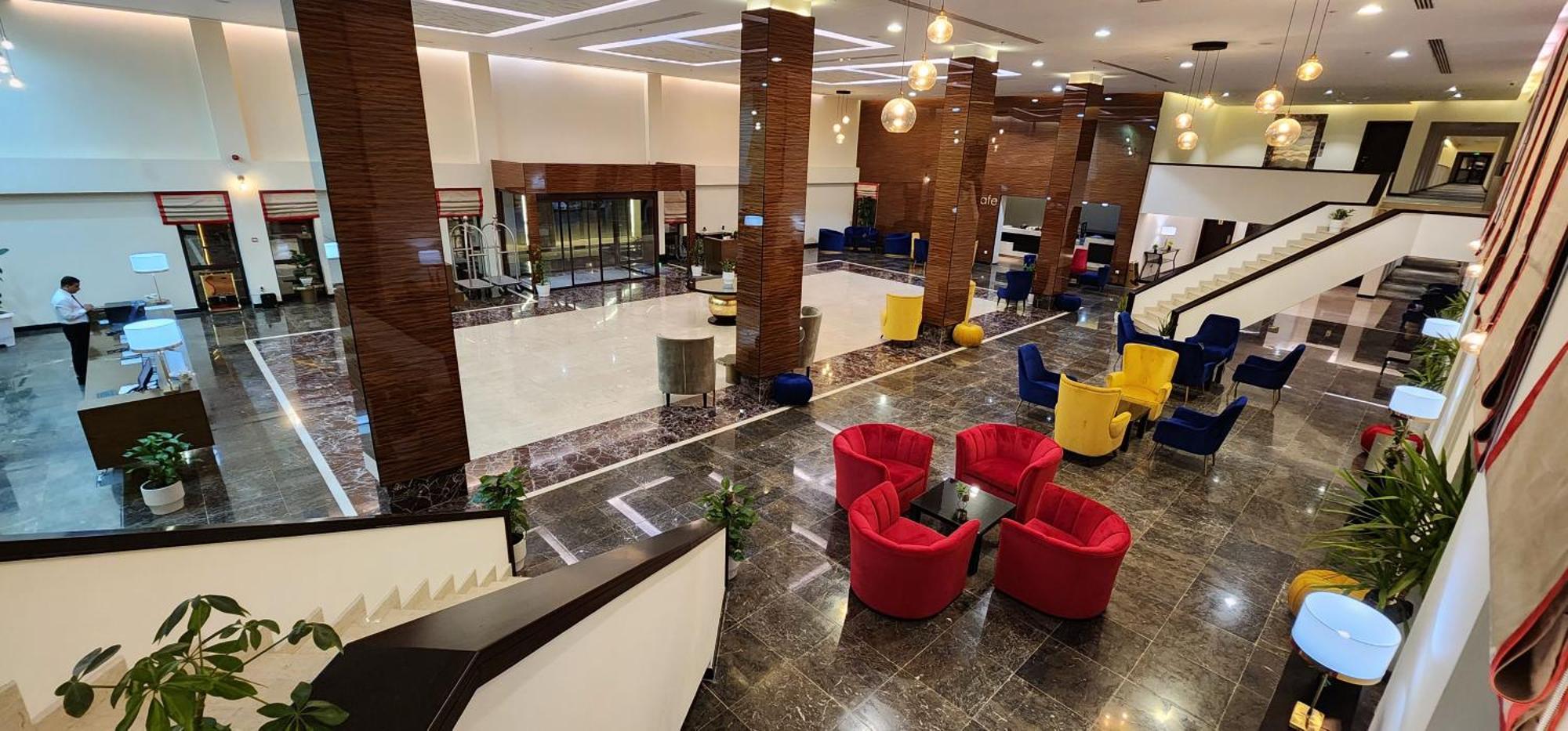 Basrah International Airport Hotel Exterior foto